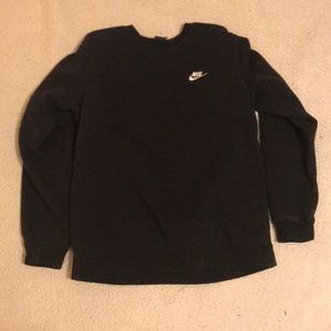 nike sweatshirt